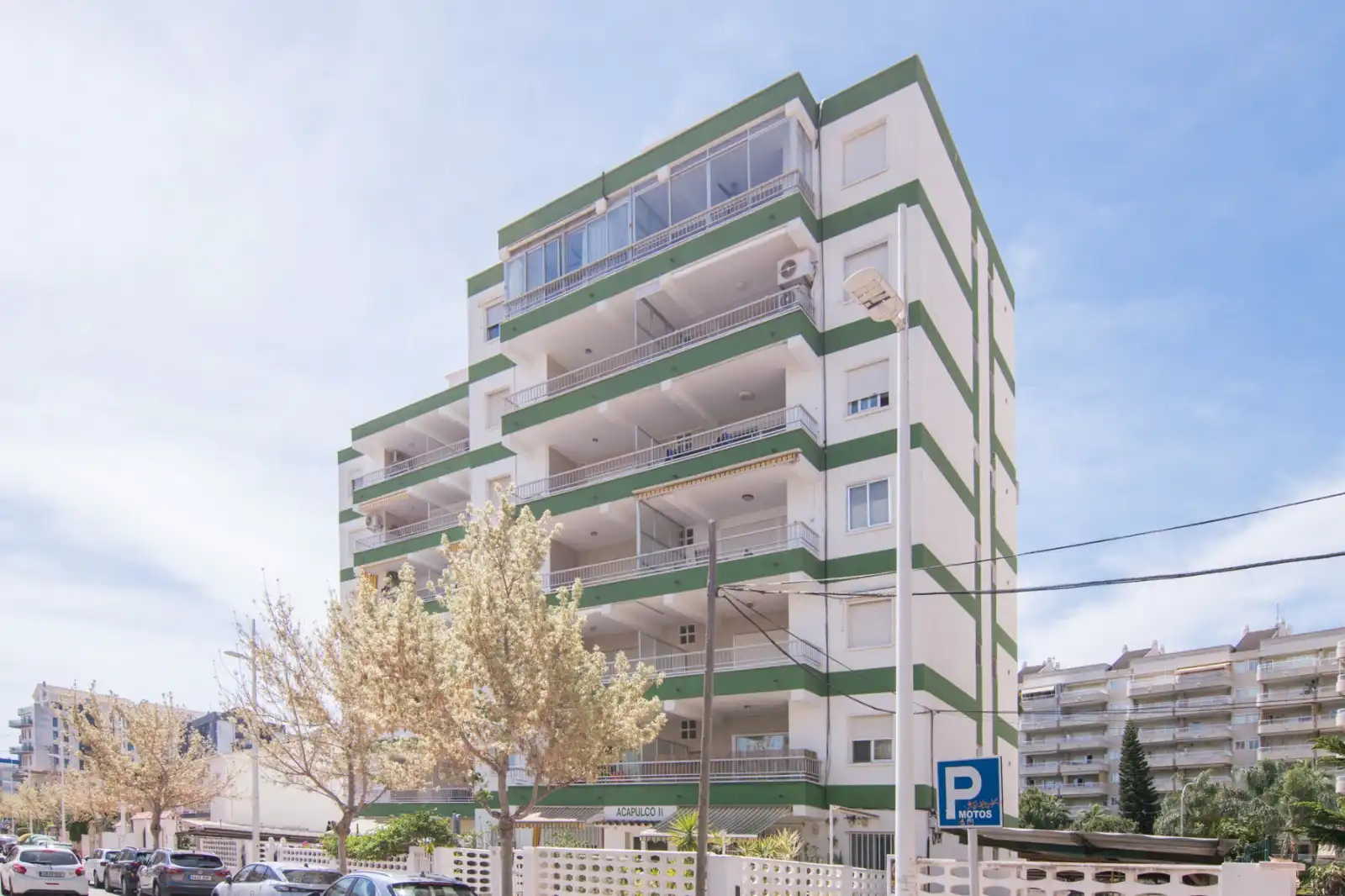 Vista exterior de Apartament de lloguer en Gandia amb Aire condicionat, Terrassa i Moblat