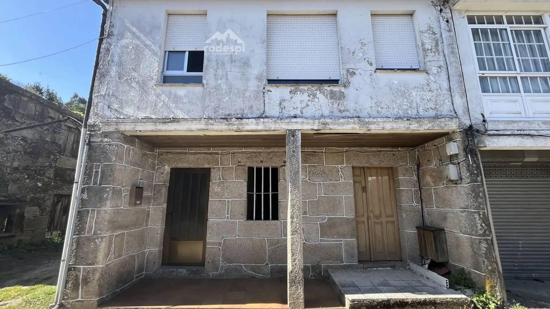 Vista exterior de Casa o chalet en venta en Melón con Trastero y Amueblado