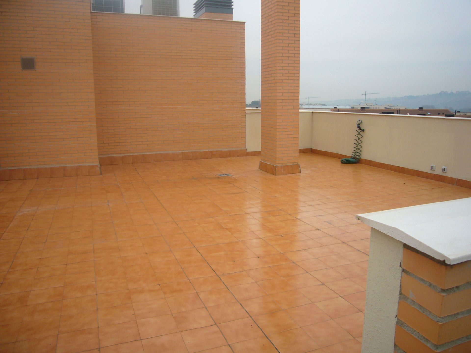 Terrasse von Wohnung miete in Cuarte de Huerva mit Heizung, Parkett und Abstellraum