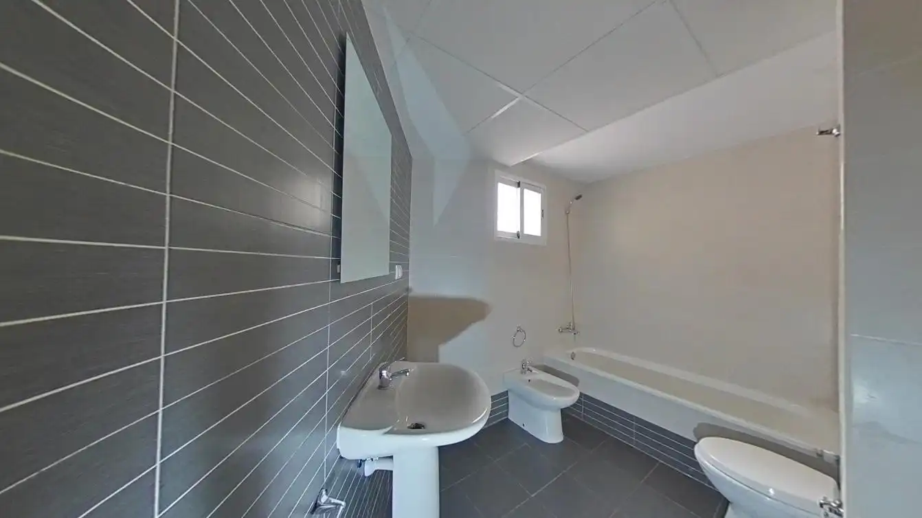 Baño de Piso en venta en Gandia con Trastero