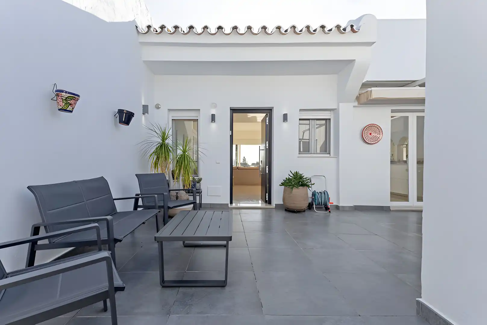 Abitazione con piscina in vendita a Nueva Andalucía, imagen 2