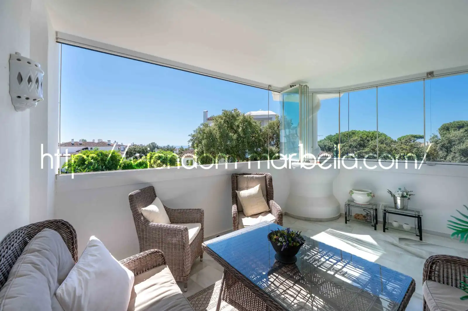 Exterior view of Apartments for sale in Marbella  with Air Conditioner, Terrace and Furnished
