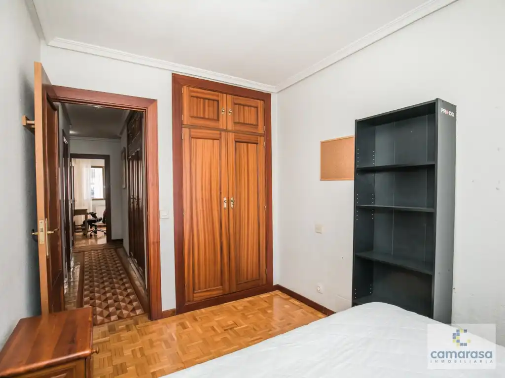 Schlafzimmer von Wohnung zur Miete in Ávila mit Heizung und Möbliert