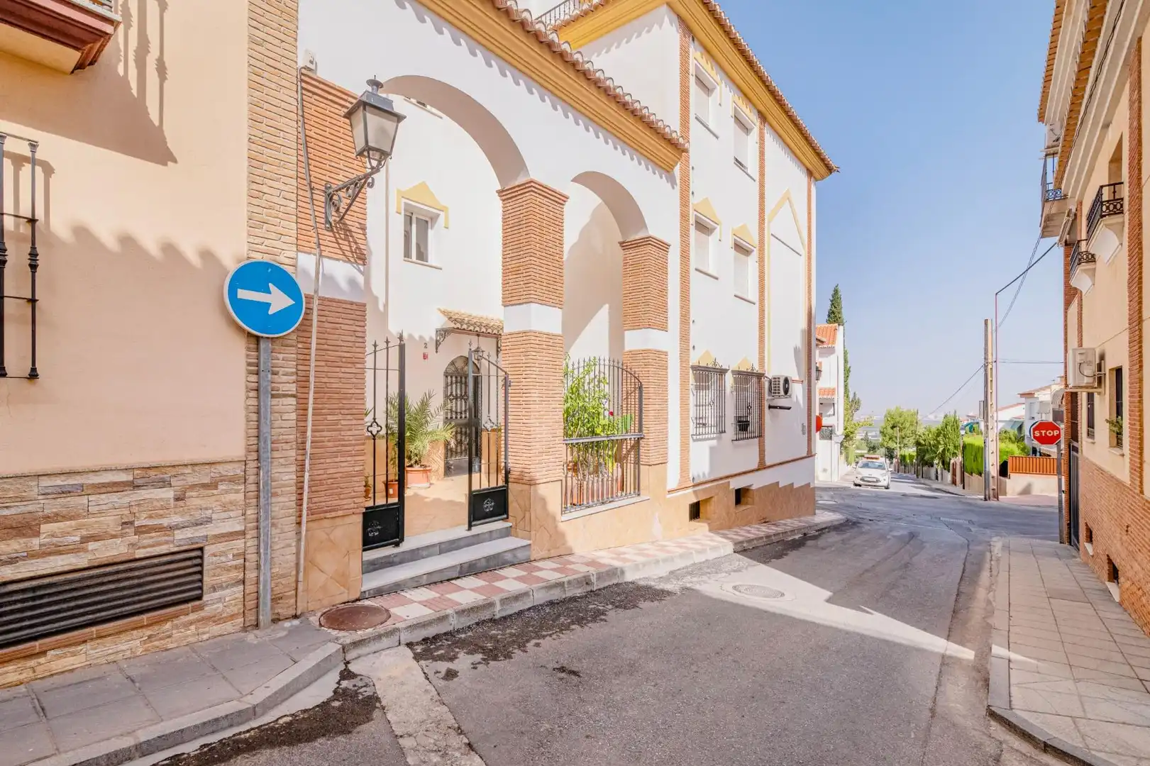 Vista exterior de Pis en venda en La Zubia amb Aire condicionat, Calefacció i Balcó