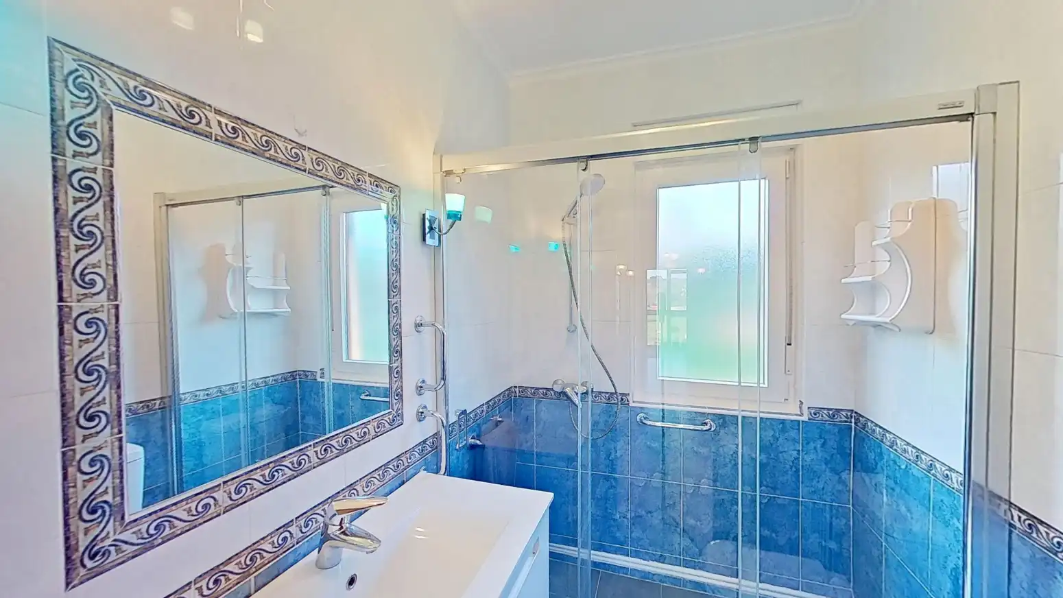 Bathroom of Houses for sale in Miengo  with Private garden and Storage room