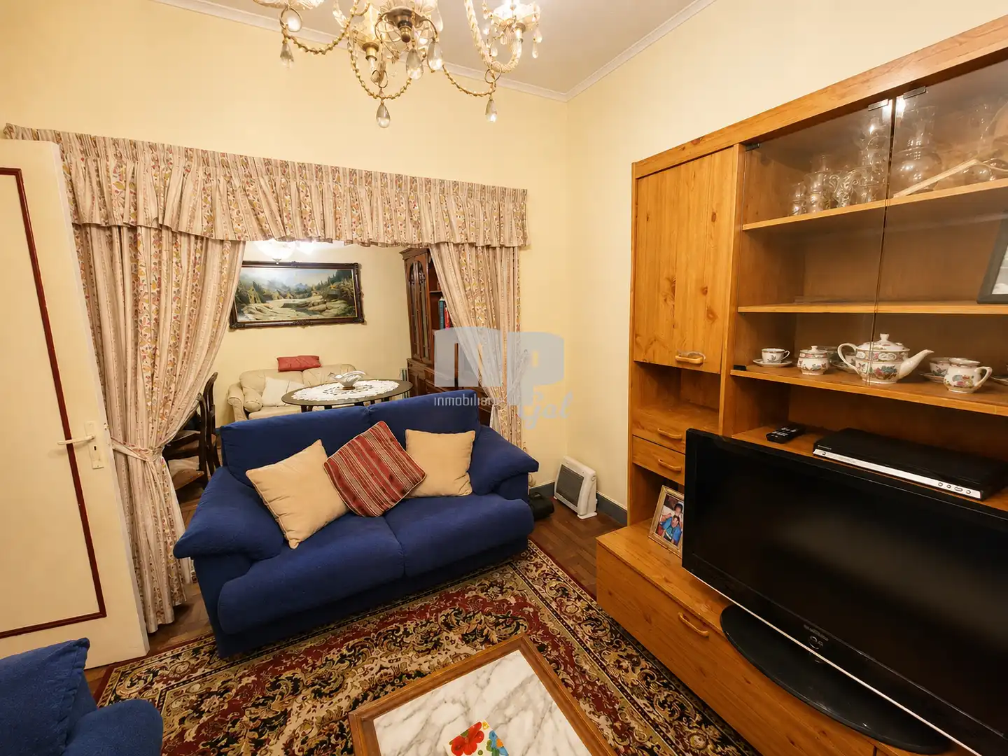 Sala de estar de Edificio en venta en Vigo 