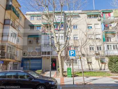 Vista exterior de Pis en venda en Alcorcón amb Terrassa