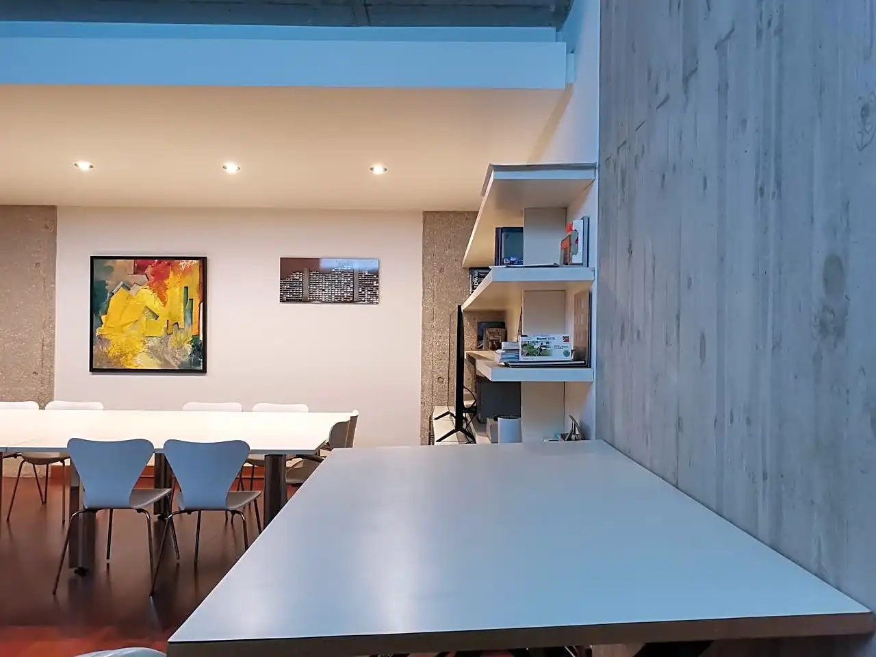 Esszimmer von Büro zur Miete in Madrid mit Klimaanlage und Heizung