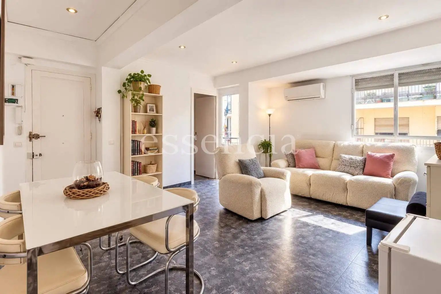 Living room of Flat for sale in Gandia  with Air Conditioner and Balcony