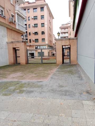 Garaje en Venta en CAPITAN CORTES en El Pilar - La Estación