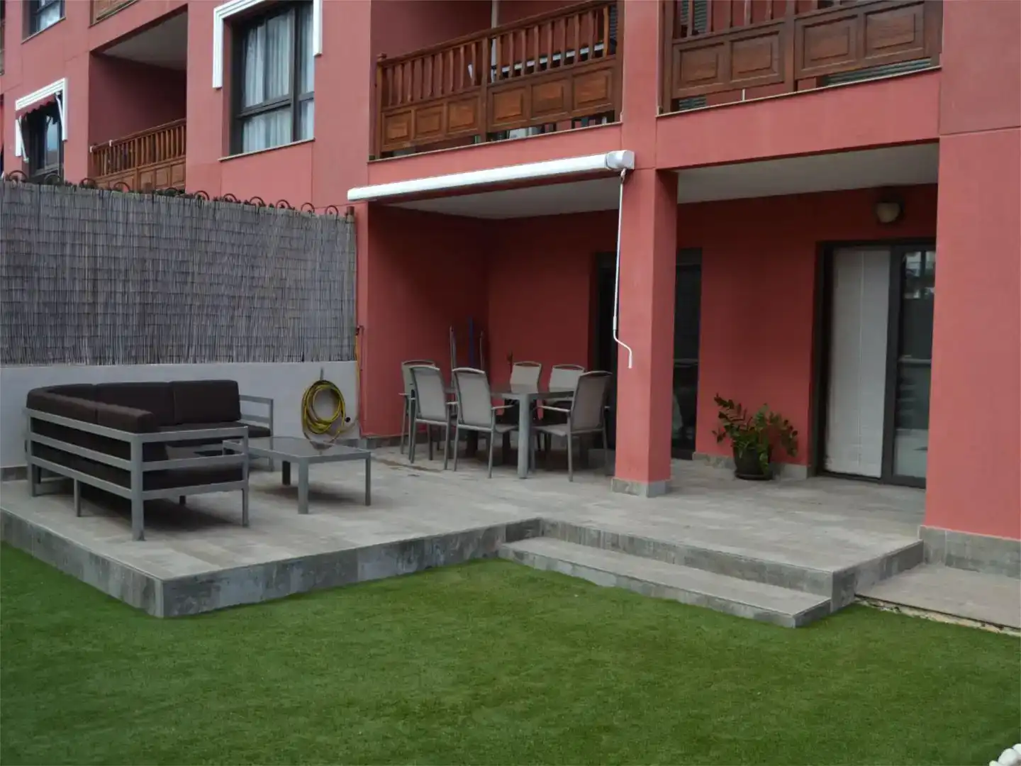 Terrasse von Wohnung zum Verkauf in Arona mit Schwimmbad