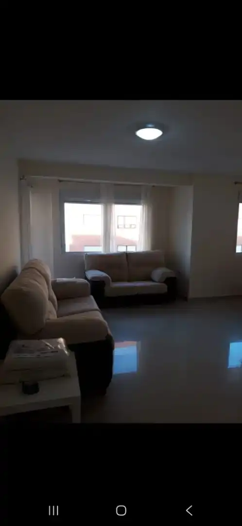Wohnzimmer von Wohnung zur Miete in  Huelva Capital mit Klimaanlage und Balkon