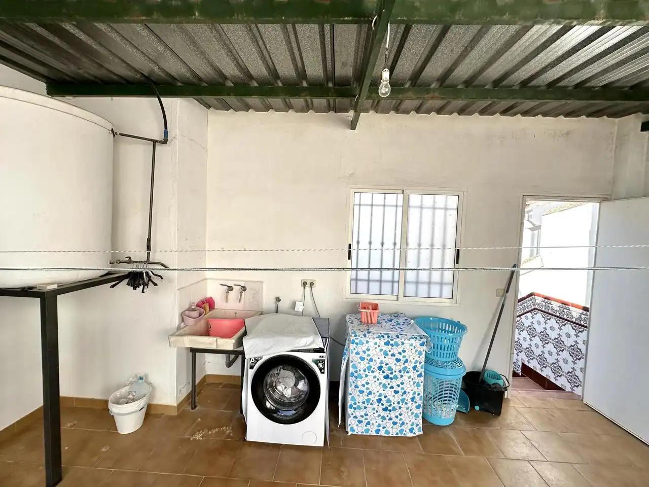 Ground floor for sale in Cuevas Bajas  with Private garden and Storage room