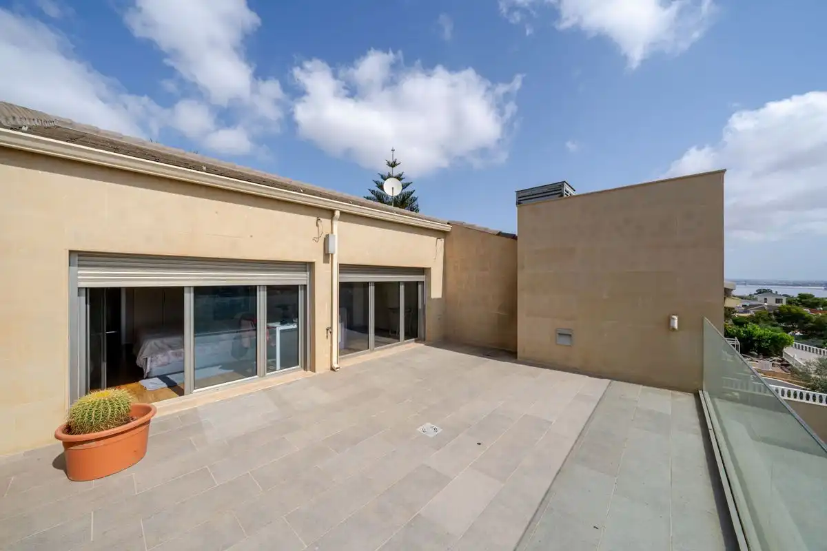 Casa amb terrassa en venda a Calle Covadonga, imagen 38