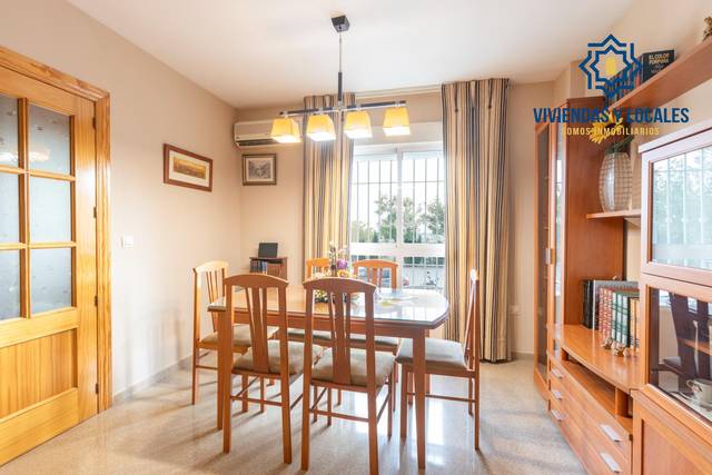 Casa adosada en Venta en Maracena