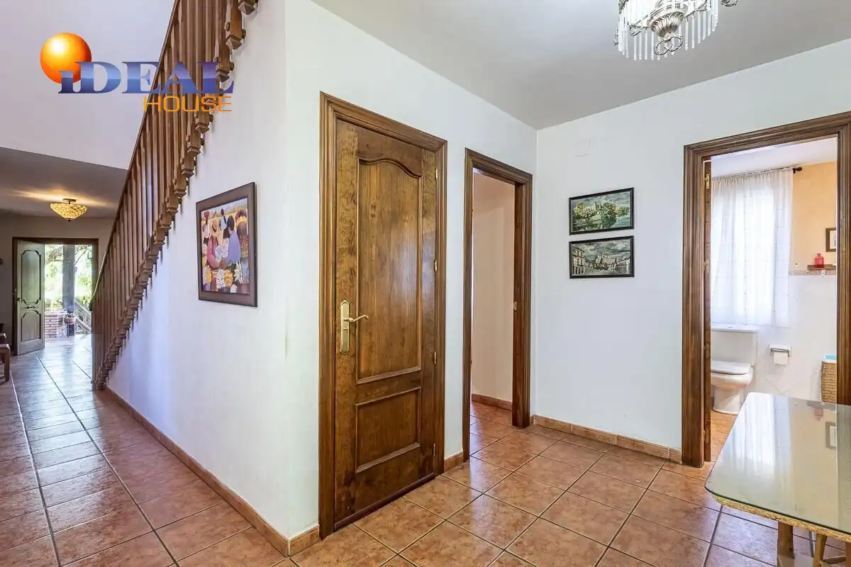 Villa mit Pool zum Verkauf in Residencial Triana - Barrio Alto, imagen 7