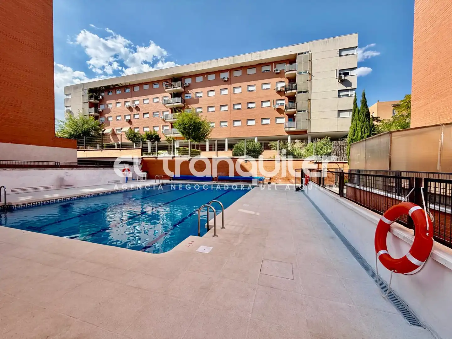 Schwimmbecken von Wohnung zur Miete in Alcobendas mit Parkett, Abstellraum und Schwimmbad