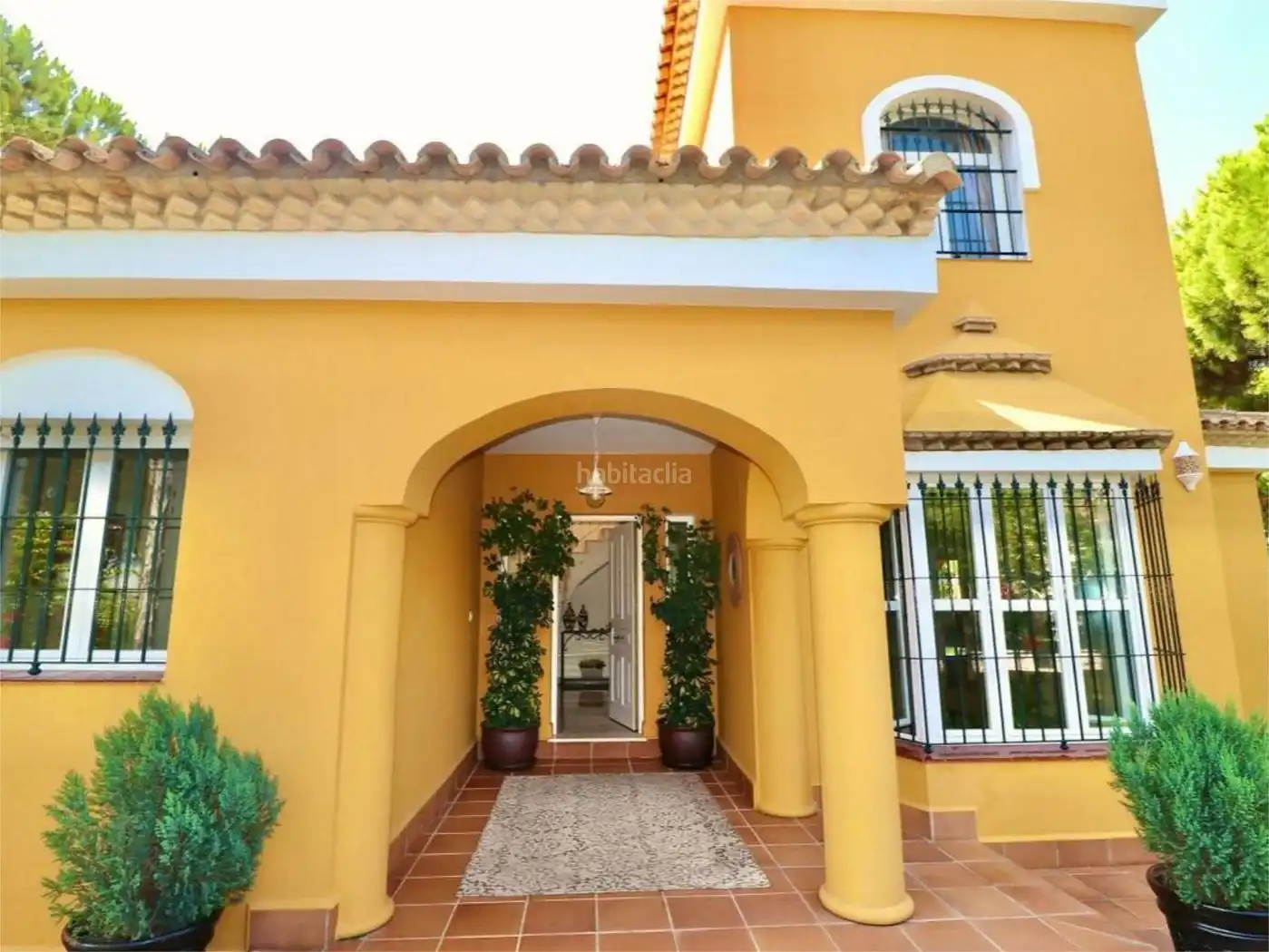 House with pool to rent in Avenida Francia 21