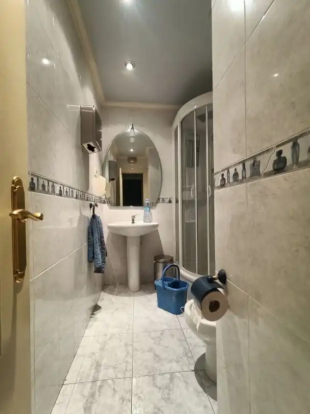 Baño de Local de alquiler en Iurreta
