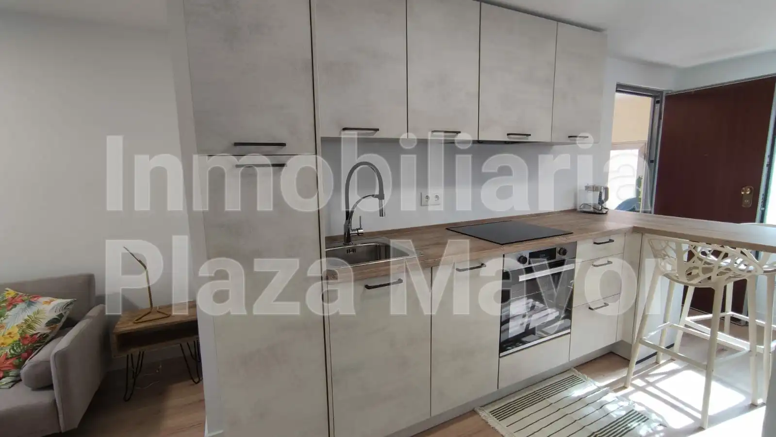 Cocina de Piso en venta en Salamanca con Calefacción, Horno y Lavadora