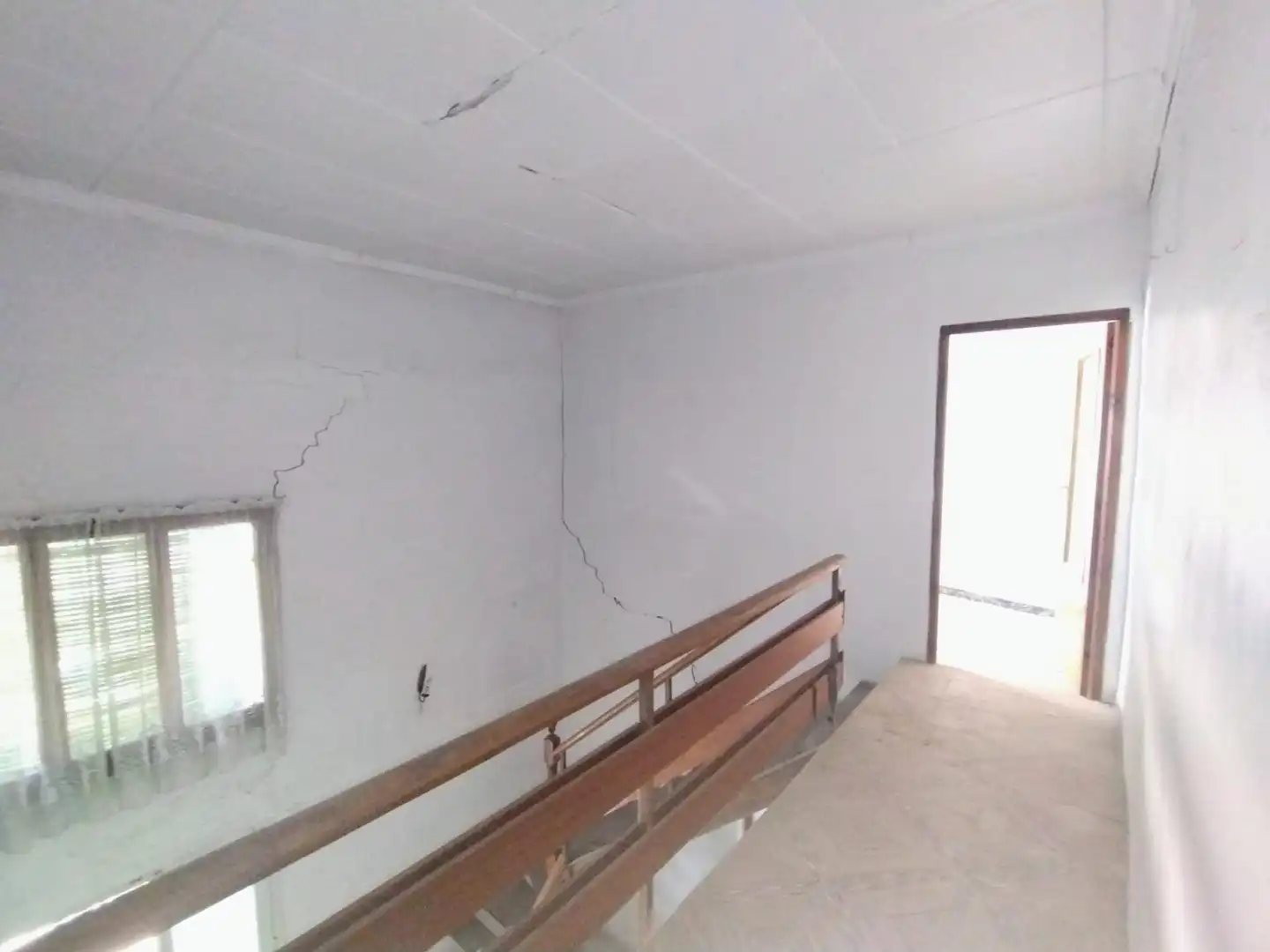 Casa adosada en venda en Campo de Criptana amb Balcó