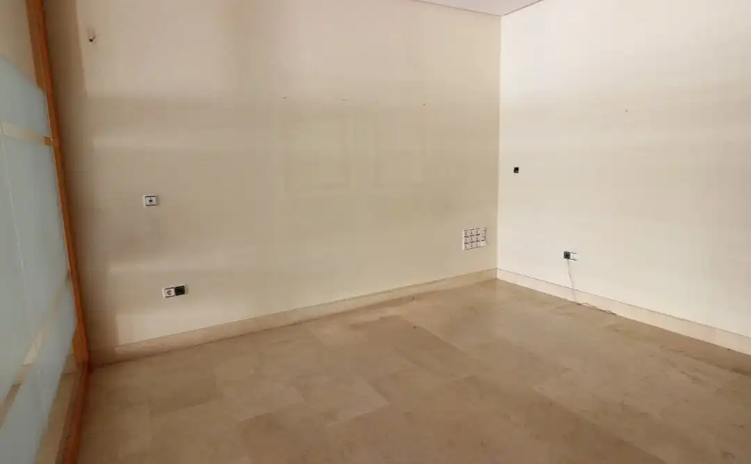 Local comercial en venda a Plaza Carmen Abela, imagen 4