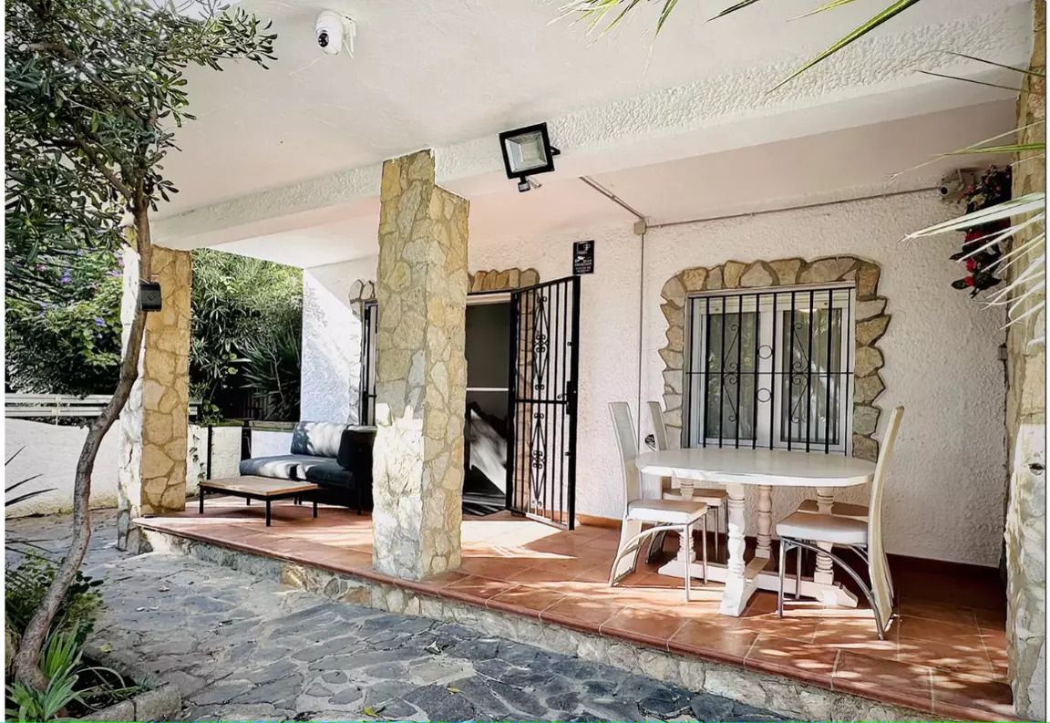 Terrace of Flat for sale in Empuriabrava  with Air Conditioner, Private garden and Storage room