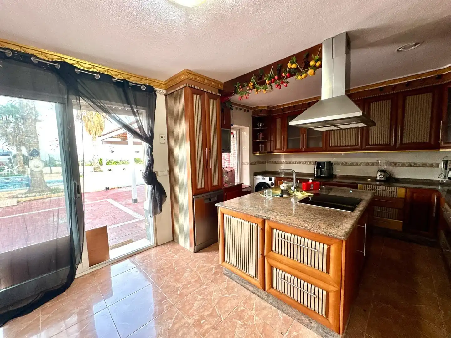 Chalet con piscina en venta en Calle Calle Clavel, imagen 37