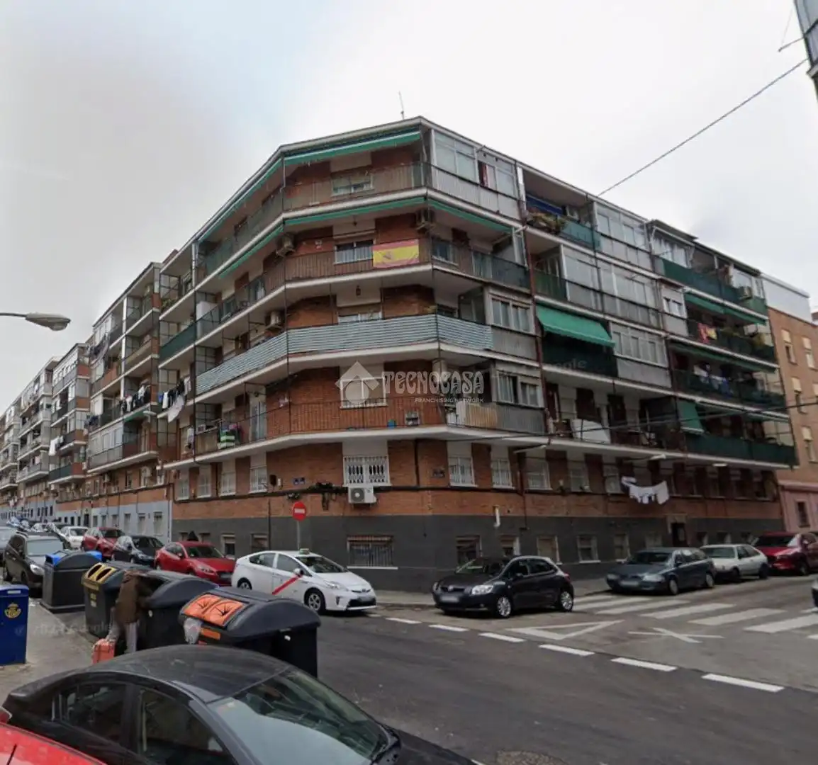 Wohnung zum Verkauf in Usera