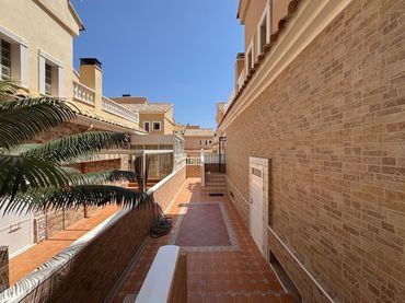 Casa rústica amb piscina en venda a N/A