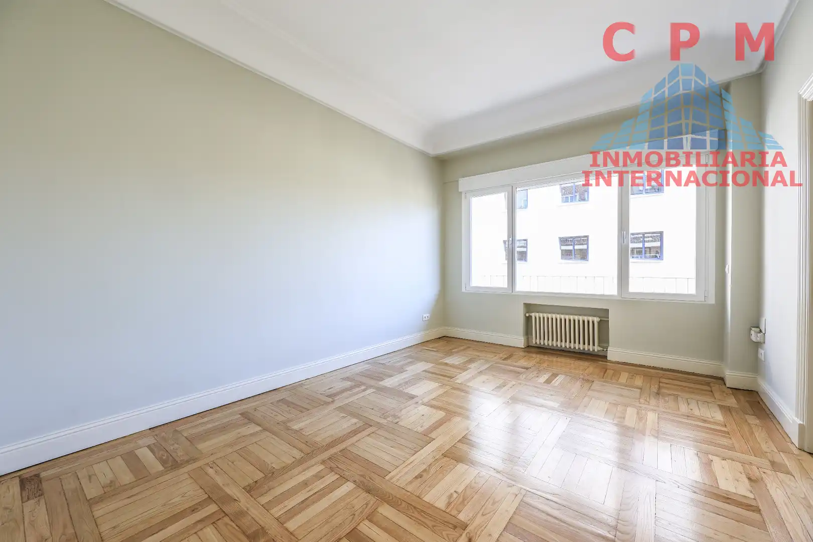 Bedroom of Flat for rent in Madrid  with Air Conditioner, Heating and Parquet flooring