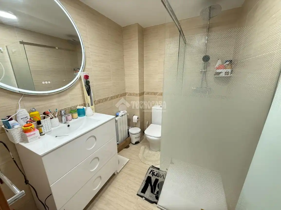 Bathroom of Detached homes for sale in Lucillos, Toledo