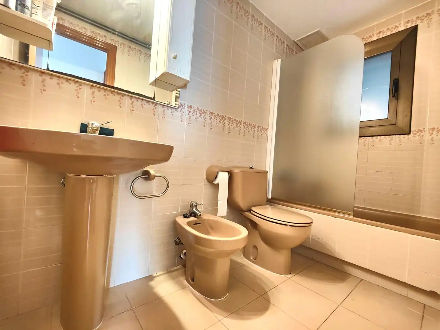 Baño de Casa adosada en venta en Calafell con Aire acondicionado, Calefacción y Jardín privado