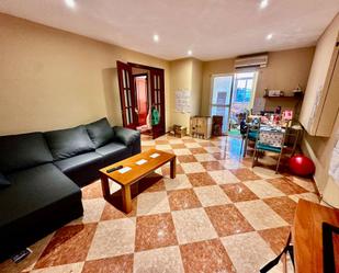 Living room of Flat for sale in Chiclana de la Frontera  with Air Conditioner, Heating and Terrace