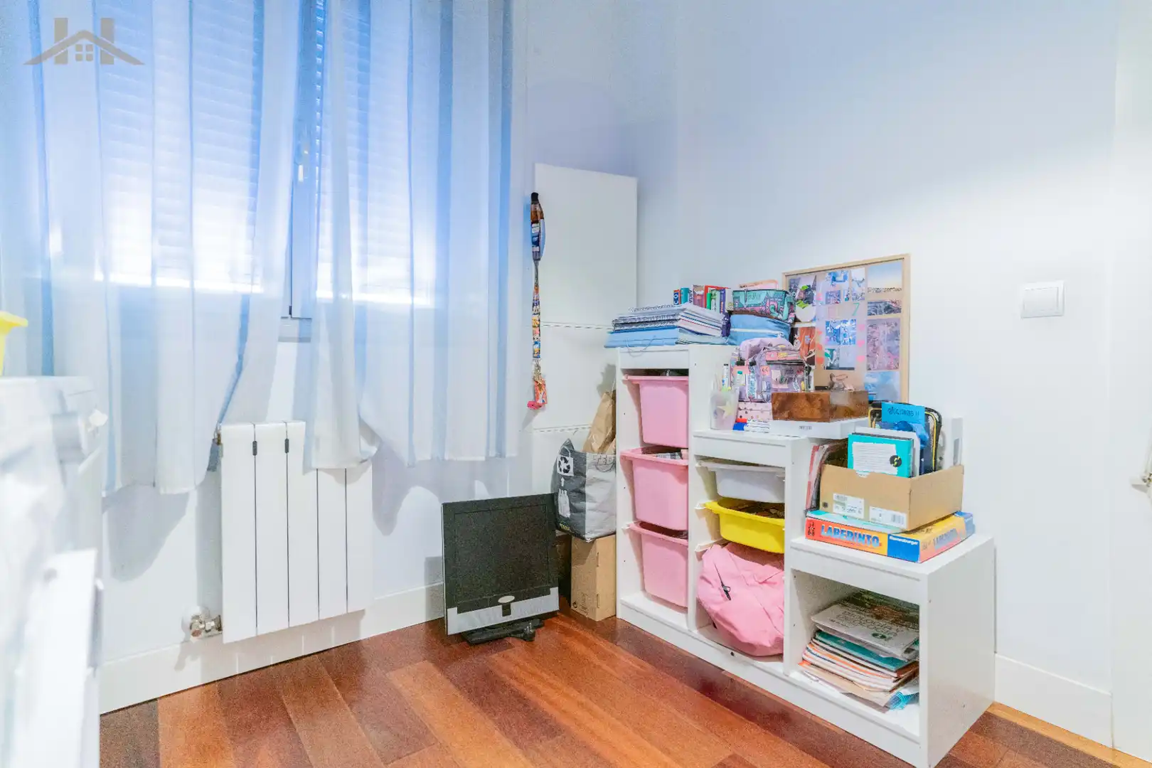 Habitación de Casa adosada en venta en Torrejón de Ardoz con Amueblado