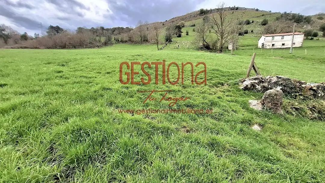 Finca rústica en venda en Ruesga
