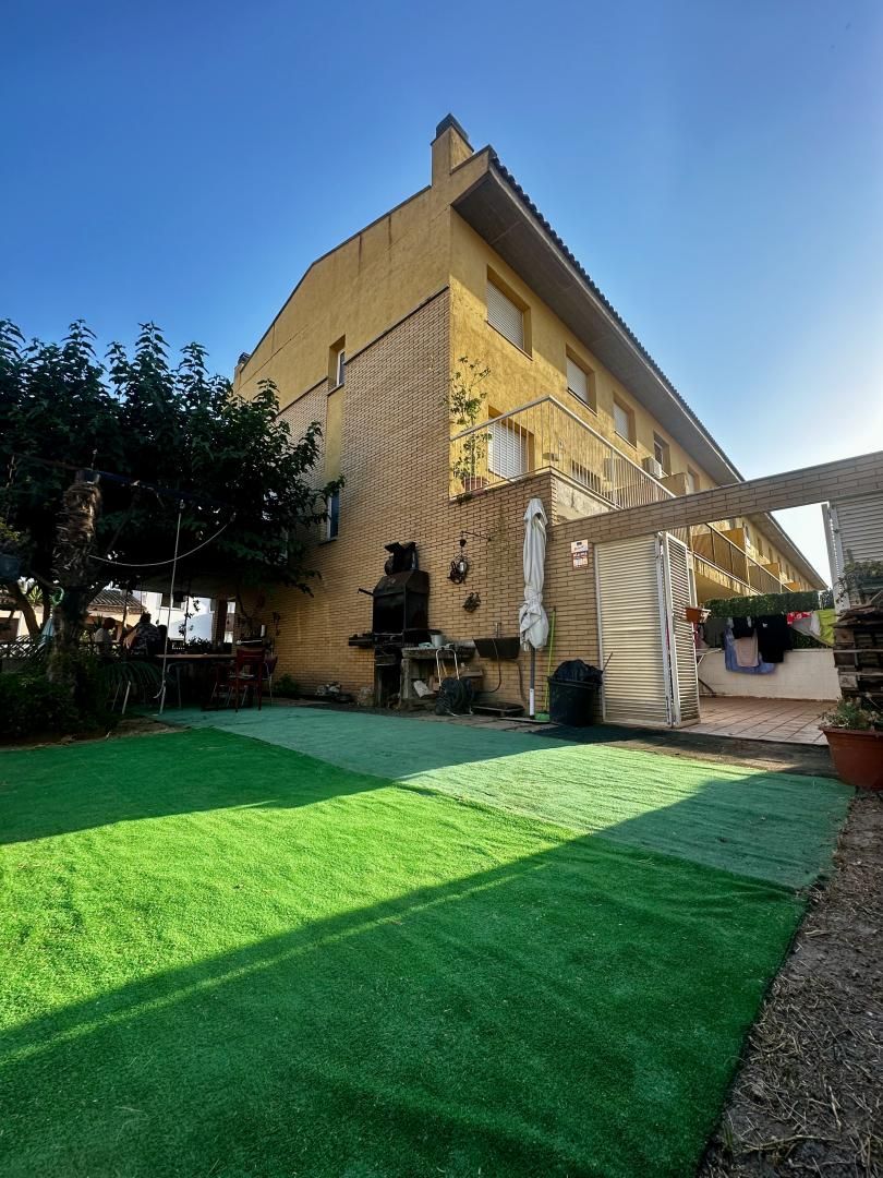 Casa adosada en venta en Vilamalla