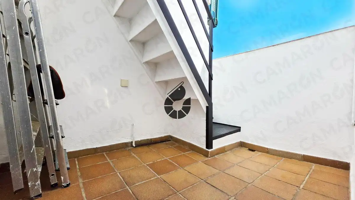 Terraza de Casa adosada en venta en Castilleja de la Cuesta con Aire acondicionado y Balcón