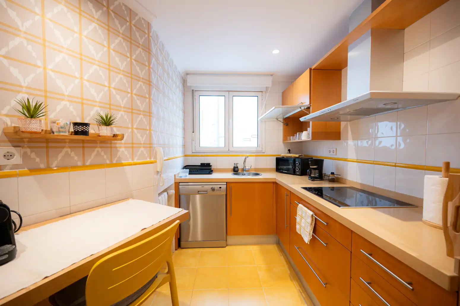 Kitchen of Flat for sale in Oviedo   with Heating, Parquet flooring and Terrace