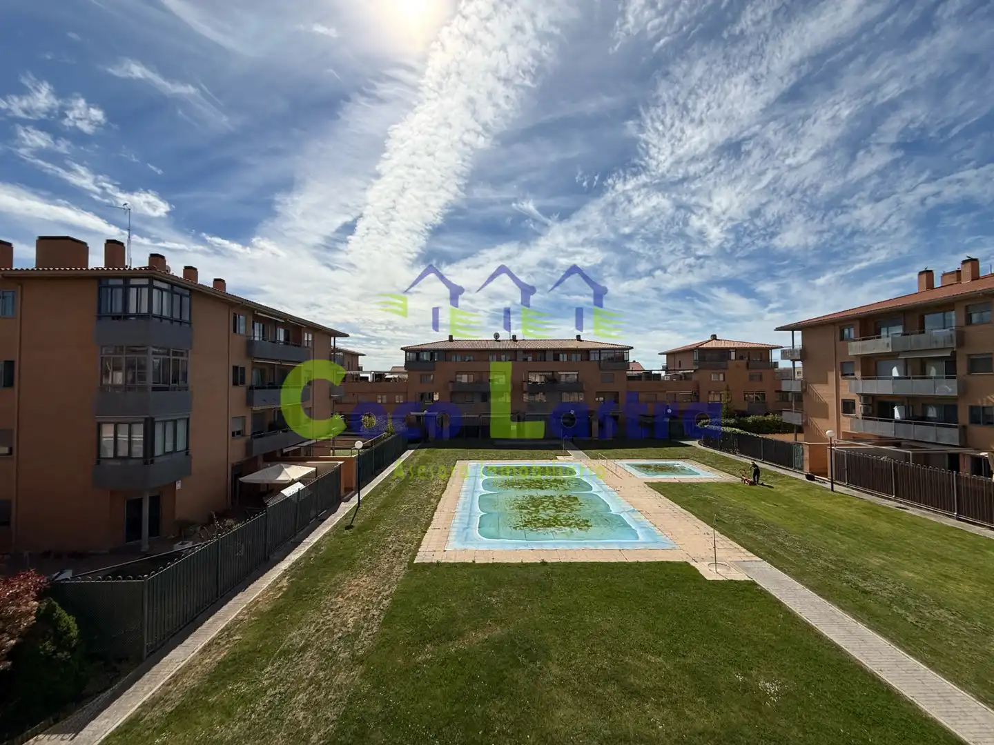 Außenansicht von Maisonette zum Verkauf in Salamanca mit Heizung, Terrasse und Ofen