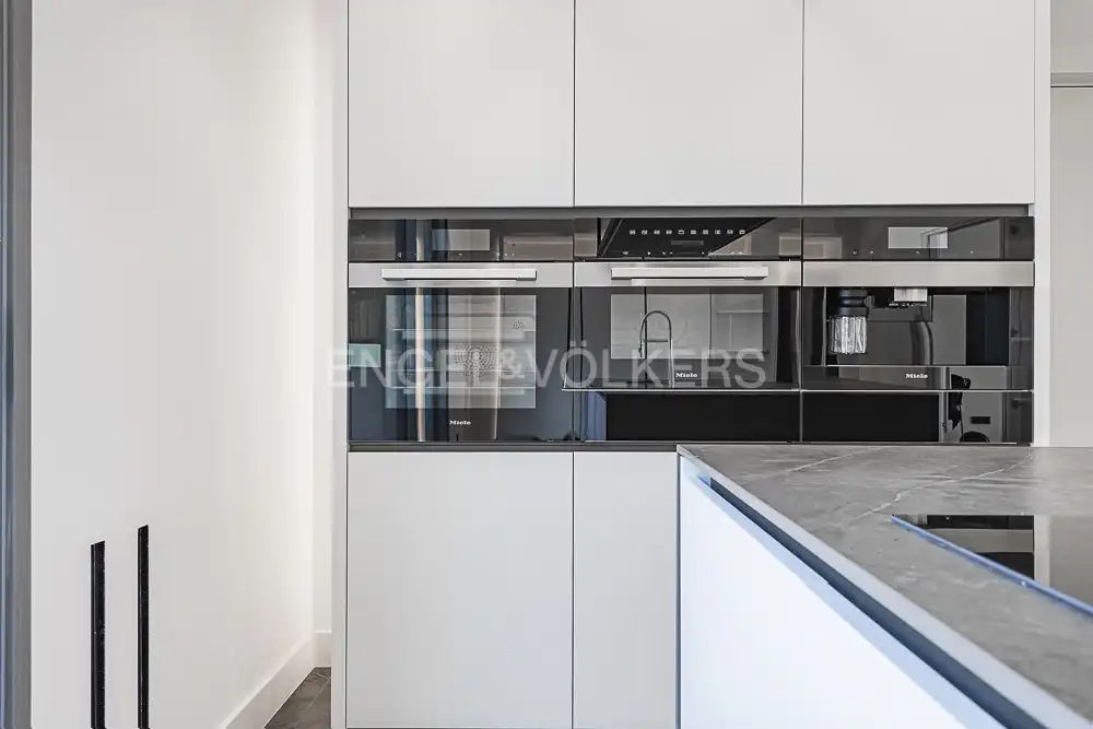 Cocina de Casa o chalet en venta en Barcelona con Aire acondicionado, Calefacción y Jardín privado