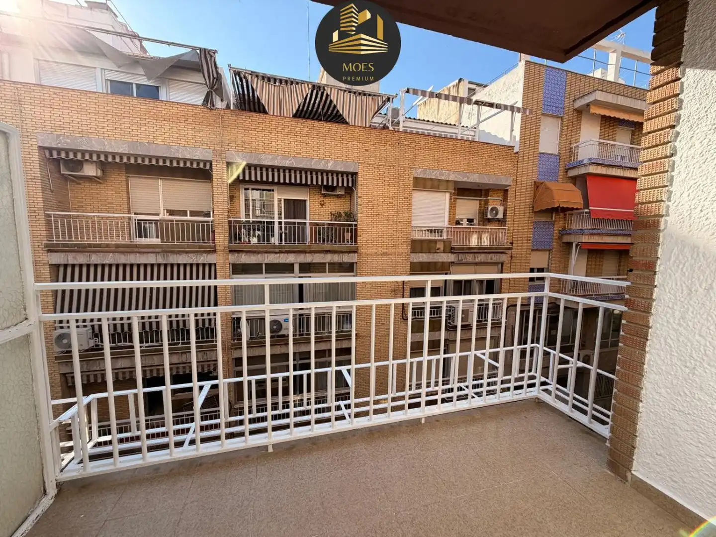 Terraza de Piso en venta en Jaén con Balcón