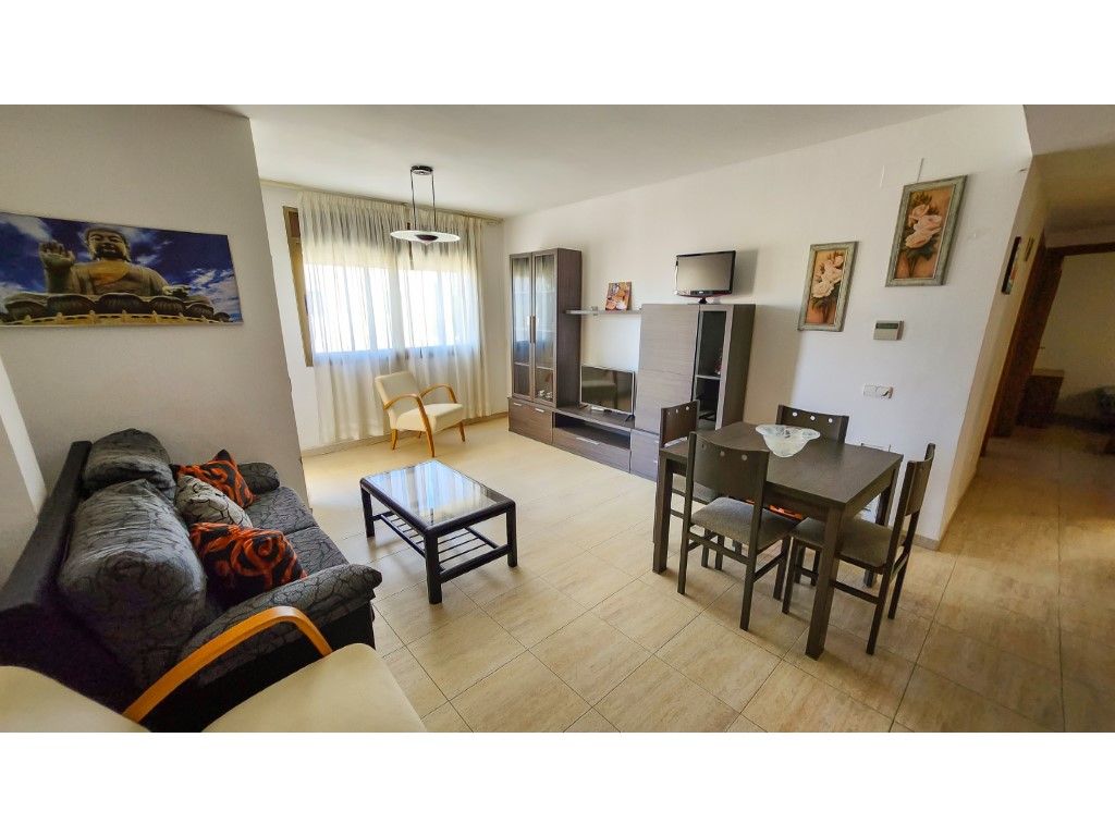 Sala d'estar de Apartament en venda en L'Ampolla amb Piscina i Internet