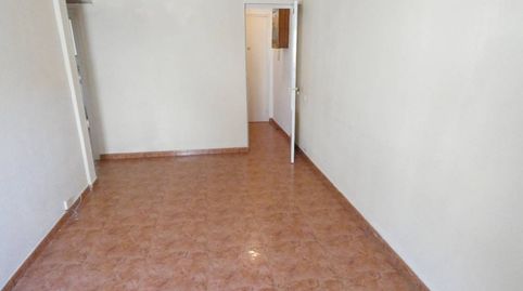 Foto 4 de Piso en venta en Avenida Primavera, Martinica – Ateneu, Cerdanyola del Vallès