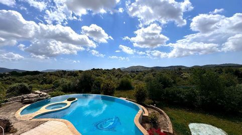 Descripción de la propiedad.Bienvenido a su nuevo hogar en plena naturaleza! Esta casa unifamiliar ofrece todo lo que su familia p, imatge 3