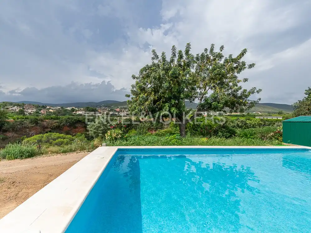 Casa amb piscina en venda a Montroi / Montroy, imagen 45