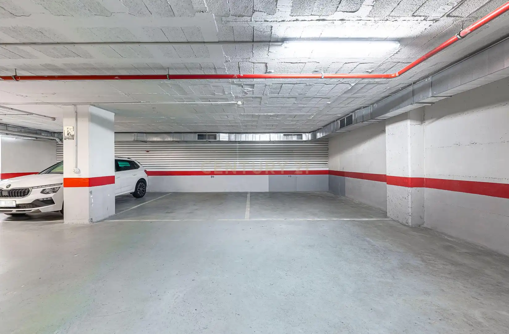 Parking of Apartments for sale in Estepona  with Air Conditioner and Washing machine