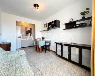 Sala d'estar de Pis en venda en Santa Coloma de Gramenet