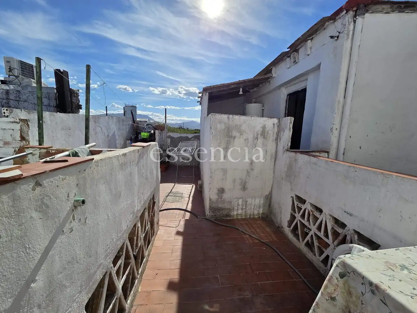 Vista exterior de Piso en venta en L'Alqueria de la Comtessa con Aire acondicionado, Terraza y Balcón