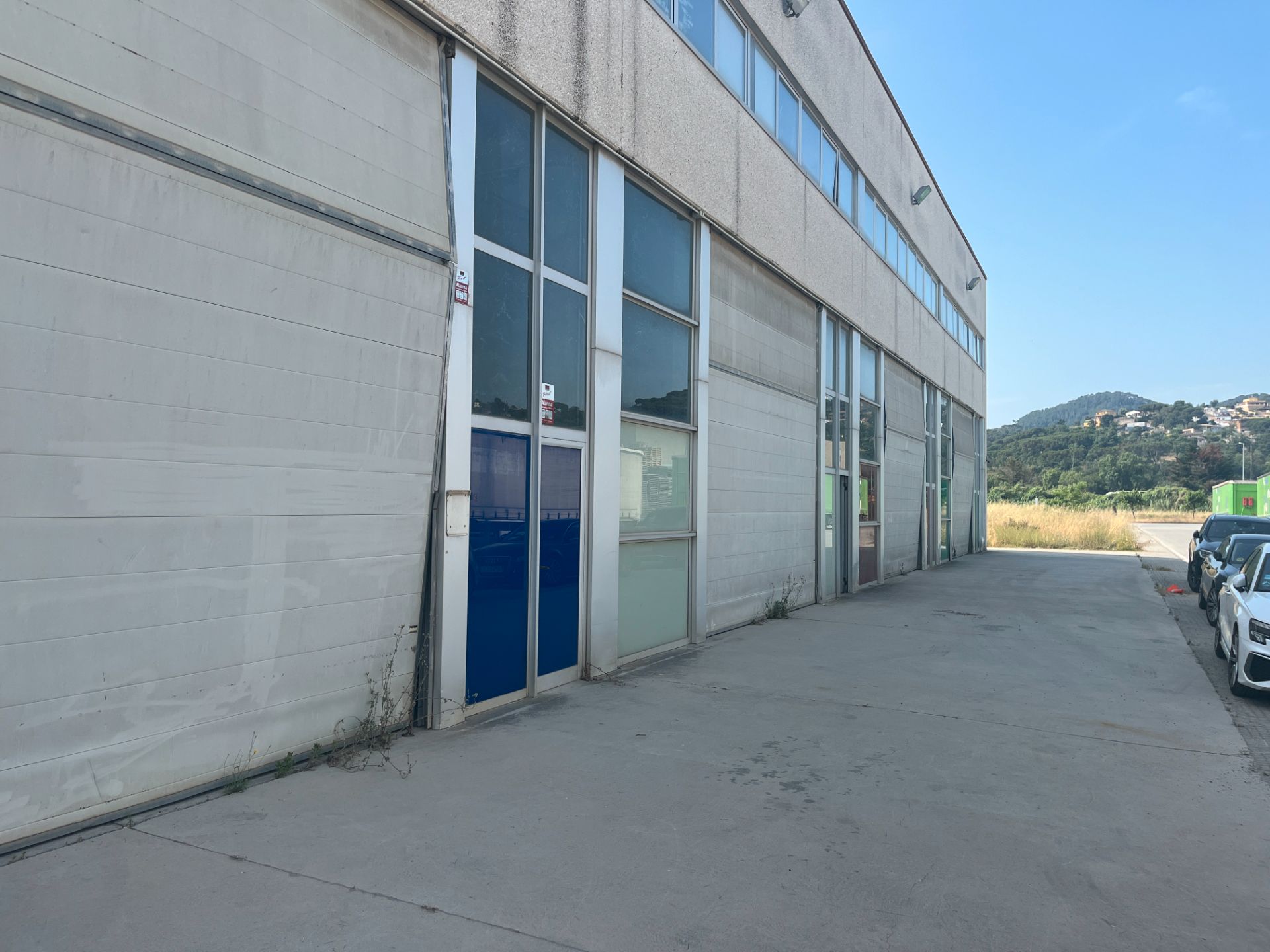Vista exterior de Nau industrial de lloguer en Fogars de la Selva amb Alarma